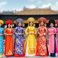 Ao Dai Show Ticket in Hue by TapMyTrip
