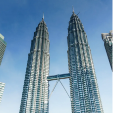 Petronas Twin Towers and Batu Caves Full Day Tour by TapMyTrip