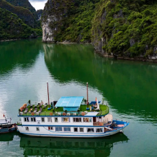 2D1N Ha Long Bay and Lan Ha Bay Cruise Tour from Hanoi by TapMyTrip