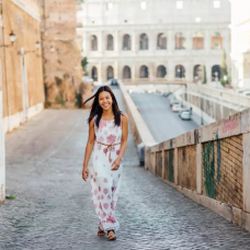 Private Photo Shoot with a Local Photographer in Rome by TapMyTrip